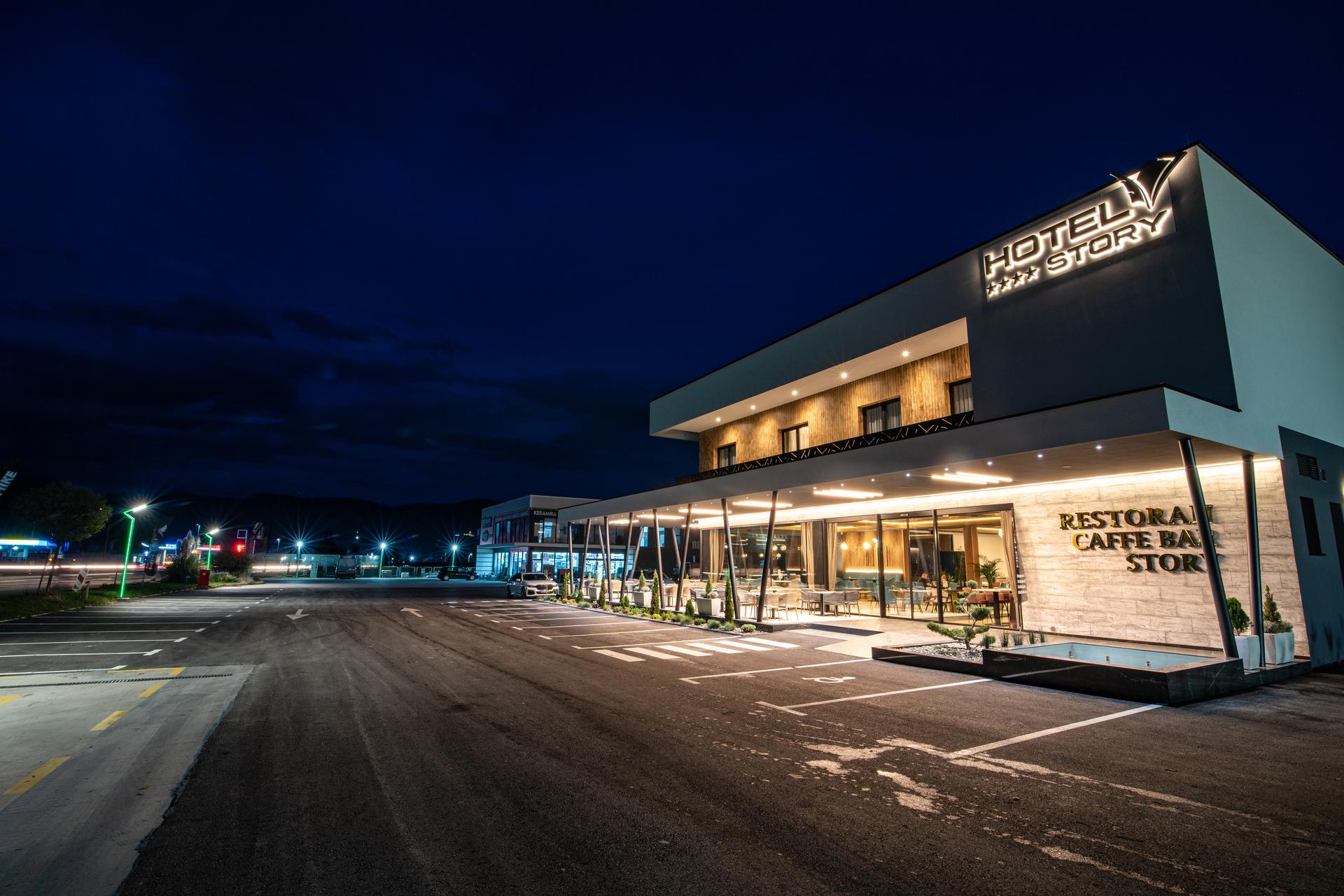 Vanjski izgled hotela 6