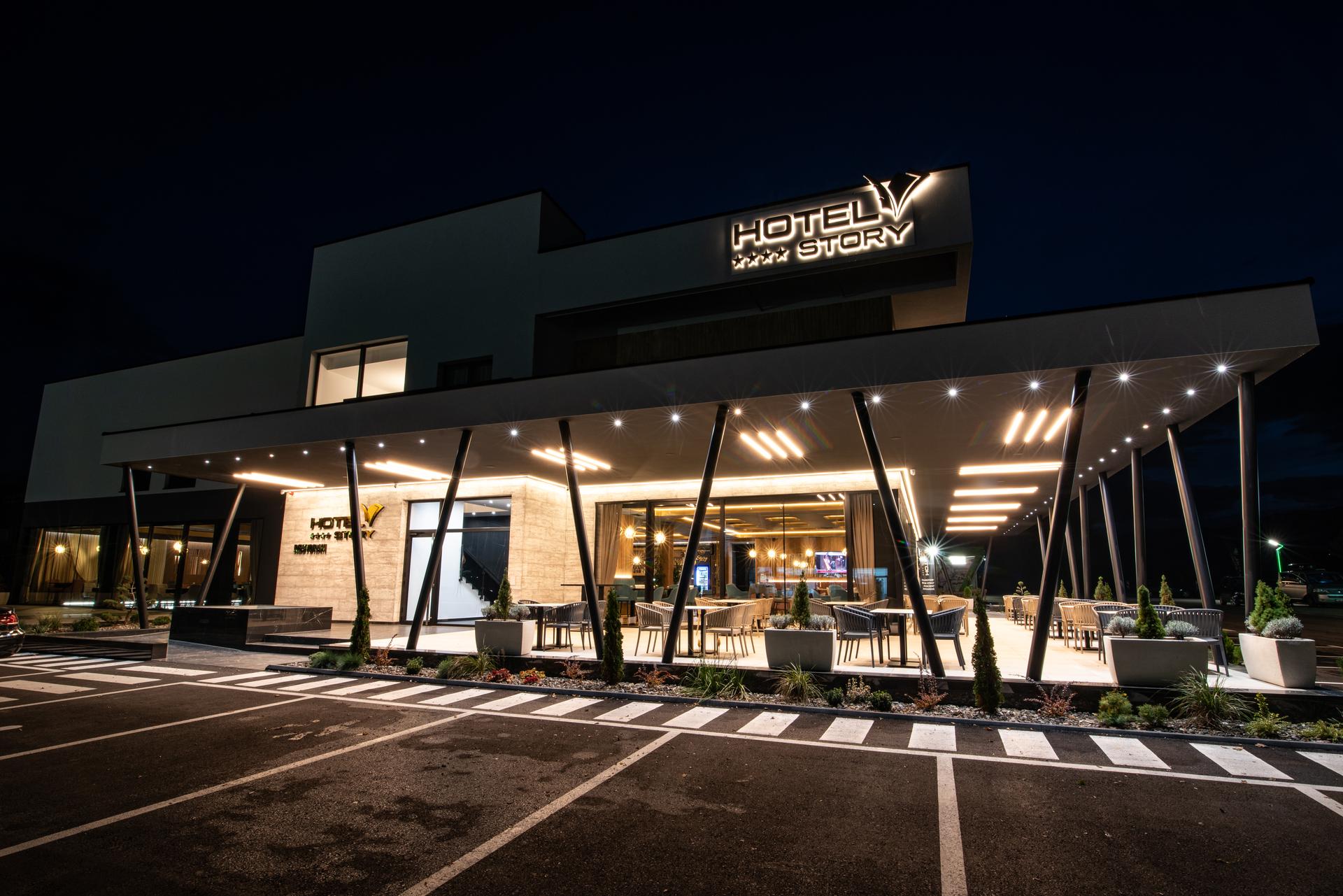 Vanjski izgled hotela 10